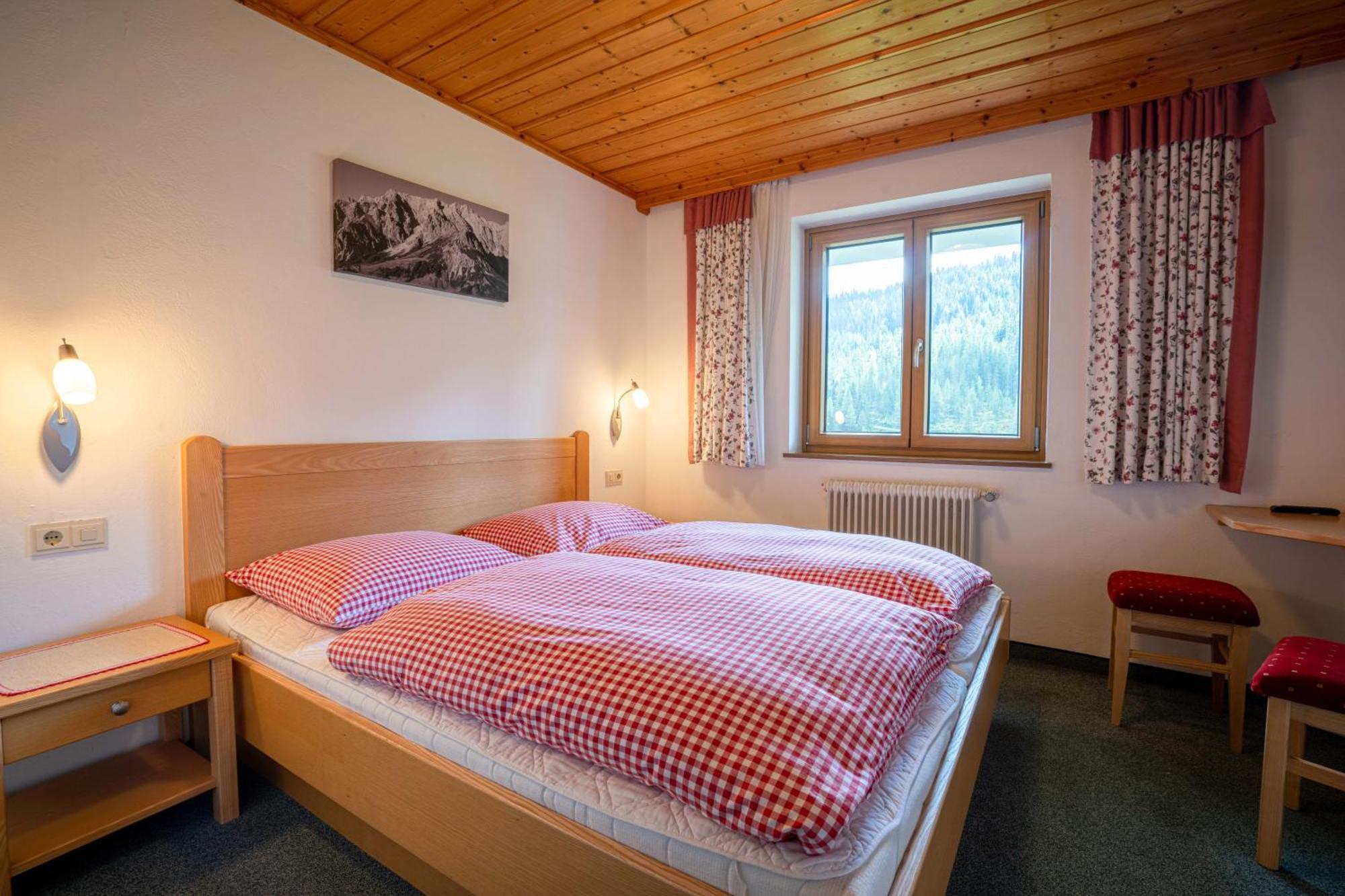 Mittereggalm Hotel Muhlbach Am Hochkonig Exterior photo