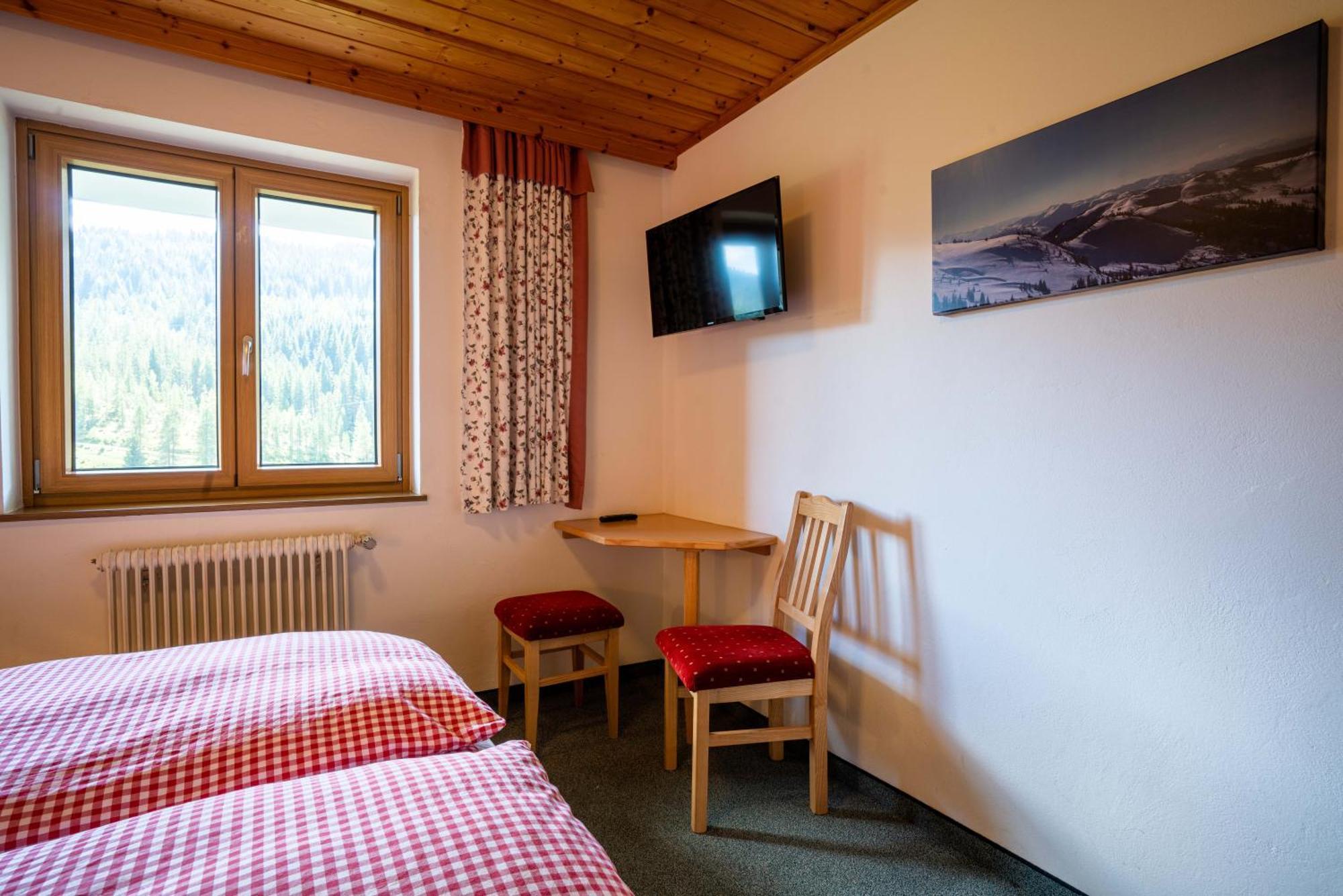 Mittereggalm Hotel Muhlbach Am Hochkonig Exterior photo