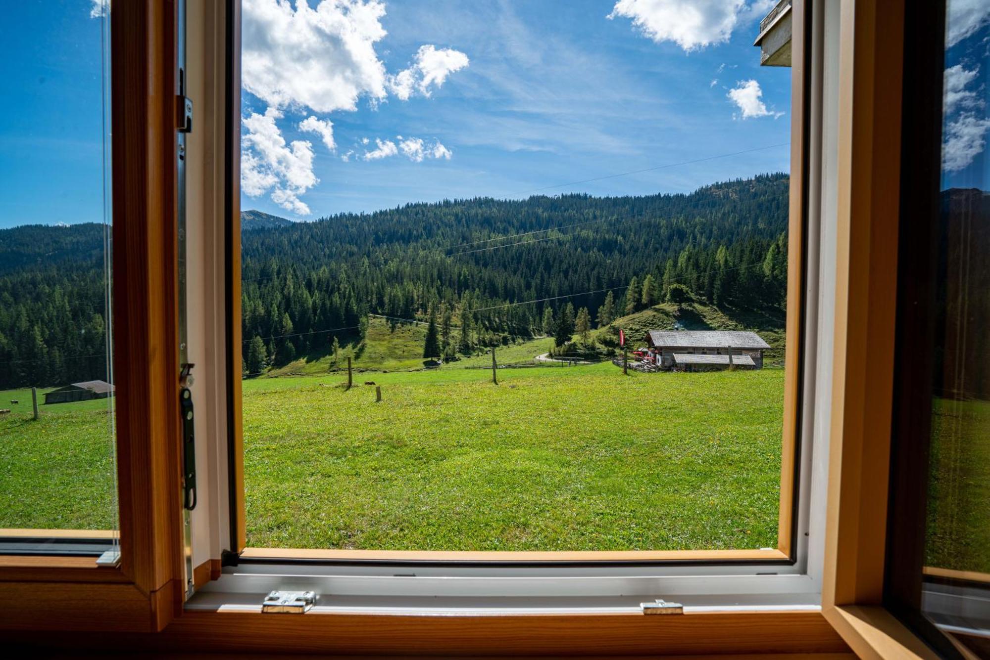 Mittereggalm Hotel Muhlbach Am Hochkonig Exterior photo